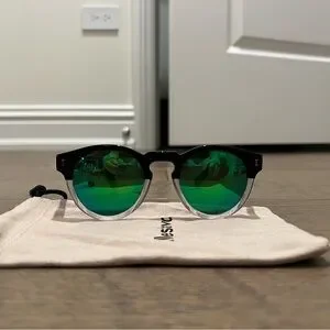 Illesteva Leonard Two Tone Sunglasses with Green Lenses ILLUSU24-24_1.jpg?v=1716363149 main image 3